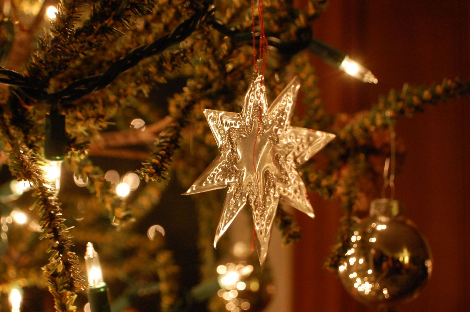 Golden star ornament